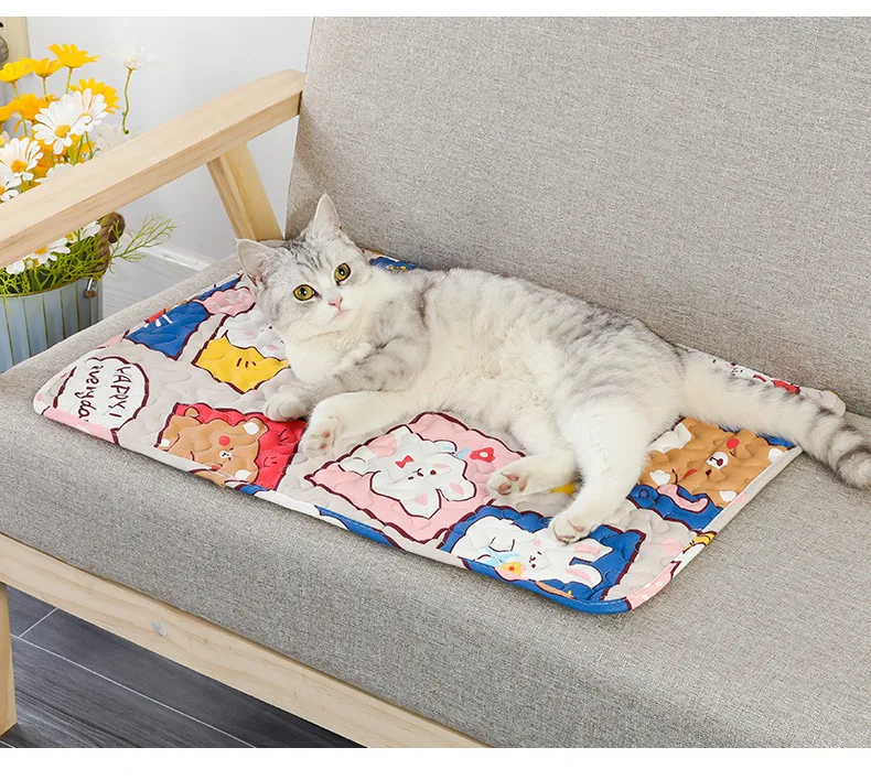 Coussin de couchage pour chien à rayures de couleur pour l'intérieur Petit chien Cute Square Cat Sleeping Pad Breathable Multi-size All Seasons