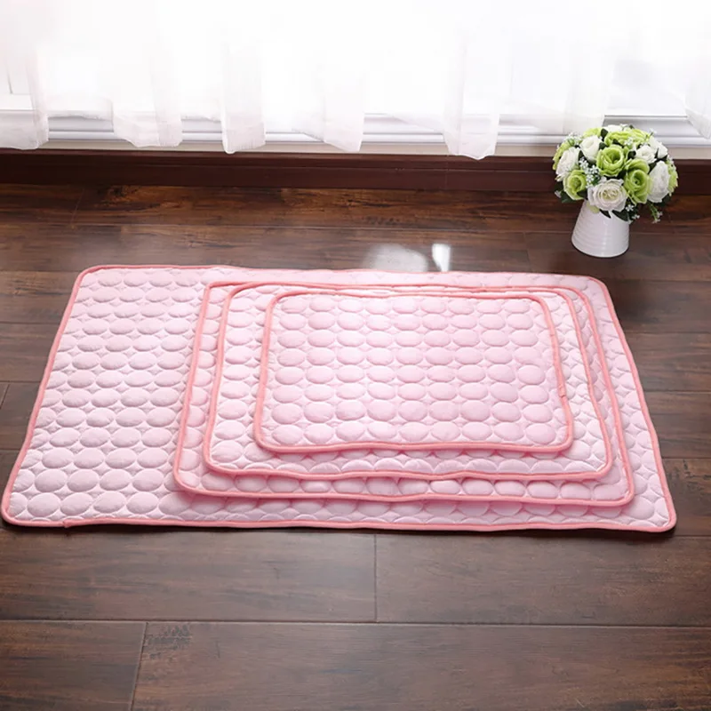 Perro Mat verano de refrigeración Pad Mat Para Perros Gato Manta Sofá Transpirable Mascota Cama de perro de verano lavable Productos para mascotas Venta de Accesorios